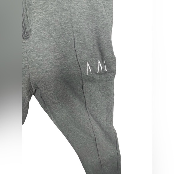 Mabel‎ Marie Gray jumpsuit jogger - Picture 2 of 6